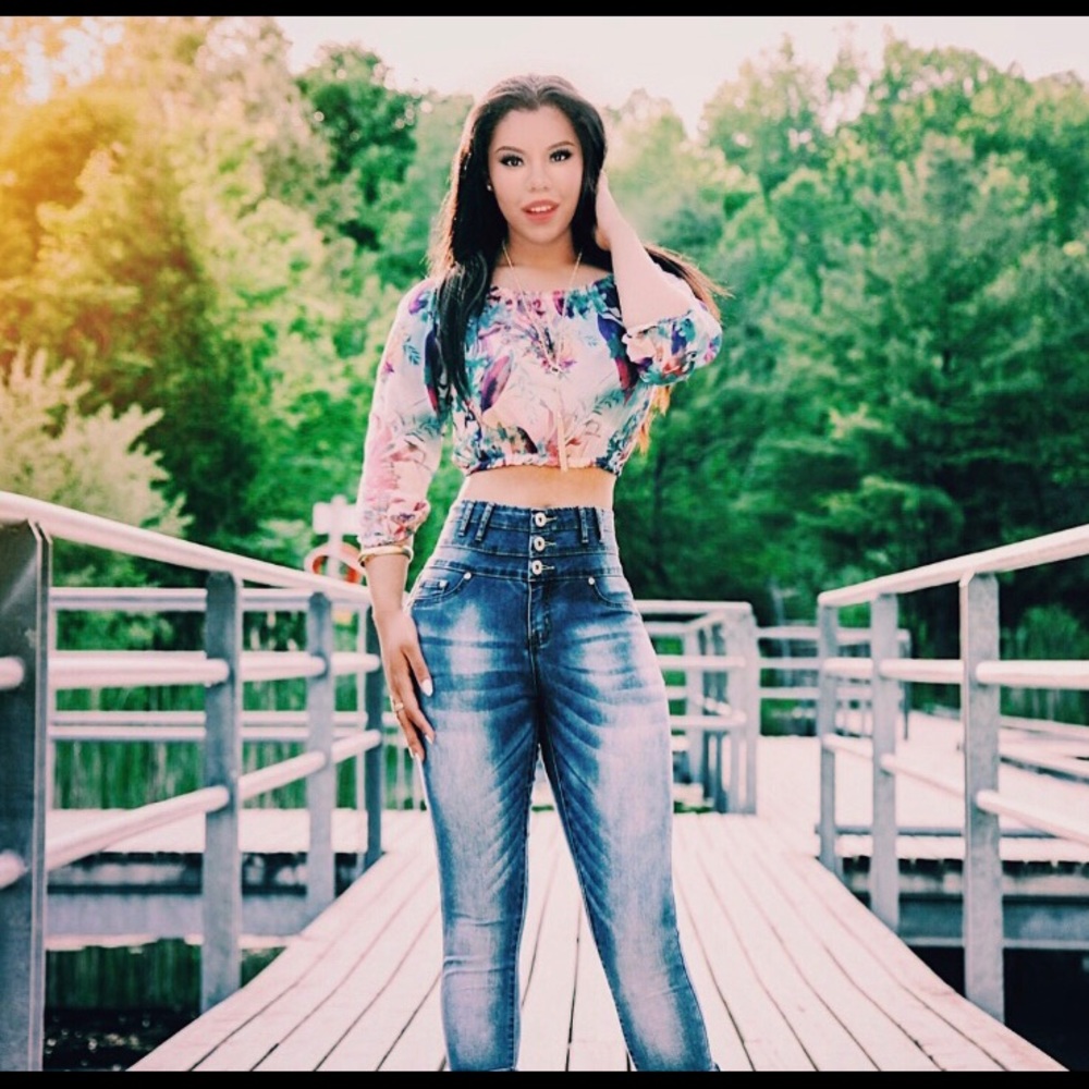 Meet your Posher, Natalie